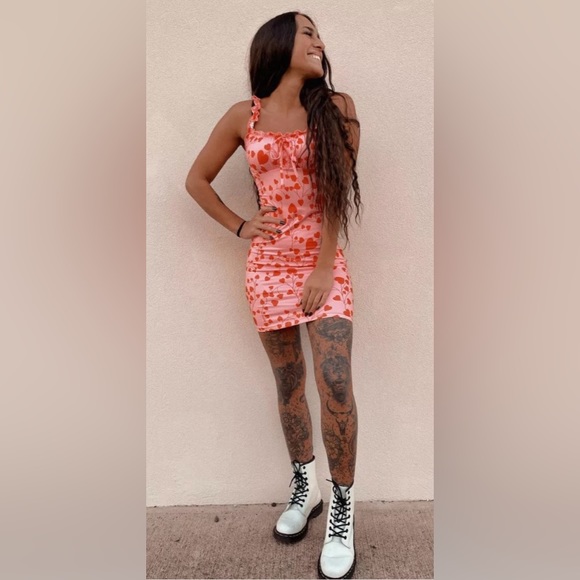 Dr. Martens 1460 WOMEN'S SMOOTH LEATHER LACE UP BOOTS. Size:7 - Picture 4 of 8